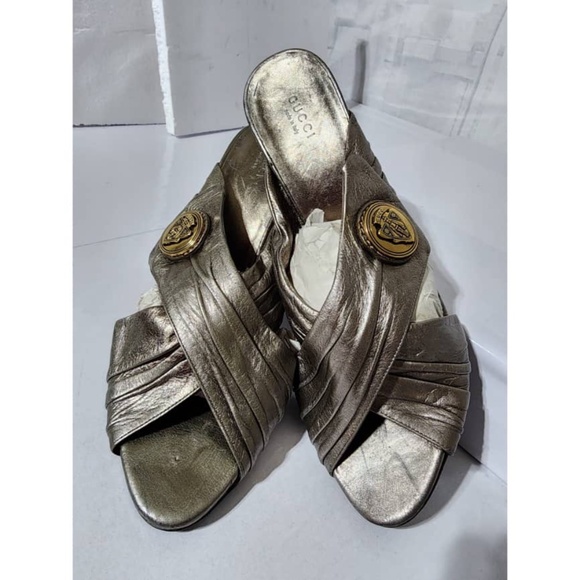 Authentic GUCCI Patent Hysteria Clogs Shoe Size 40C - Picture 7 of 16